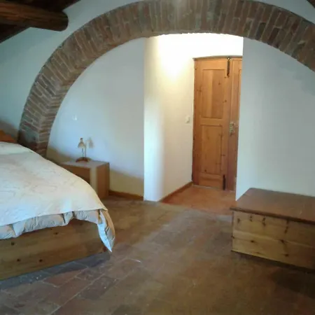 Country house Borgo Del Papa Badia (Umbria)